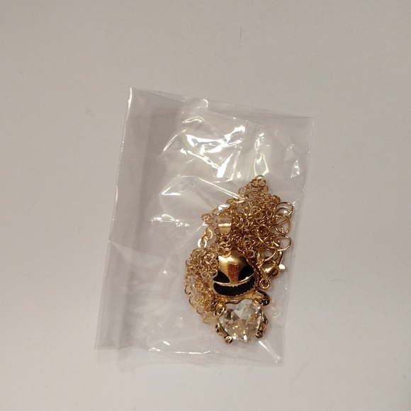 HP!! NWT Adorable Goth Gold Oogie Boogie Holding Clear Heart Necklace! - Picture 5 of 5